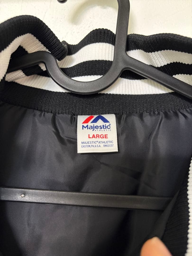 ソフトバンクホークス ブラックジャケット　Lサイズ