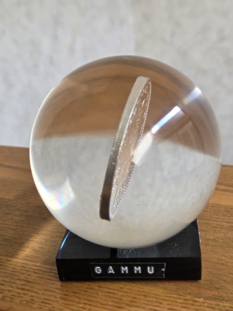 専用(お土産品)モルガンダラー銀貨入り　置き物