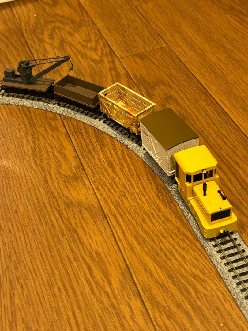 ミニトレインズ ディーゼル機関車&貨車4両