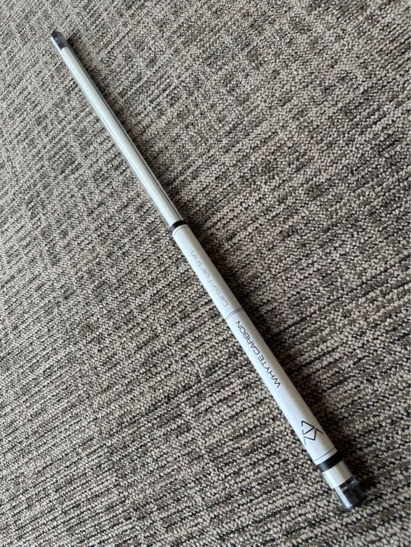 トリプルシックステイ ホワイトカーボン エッセンシャル パールホワイト