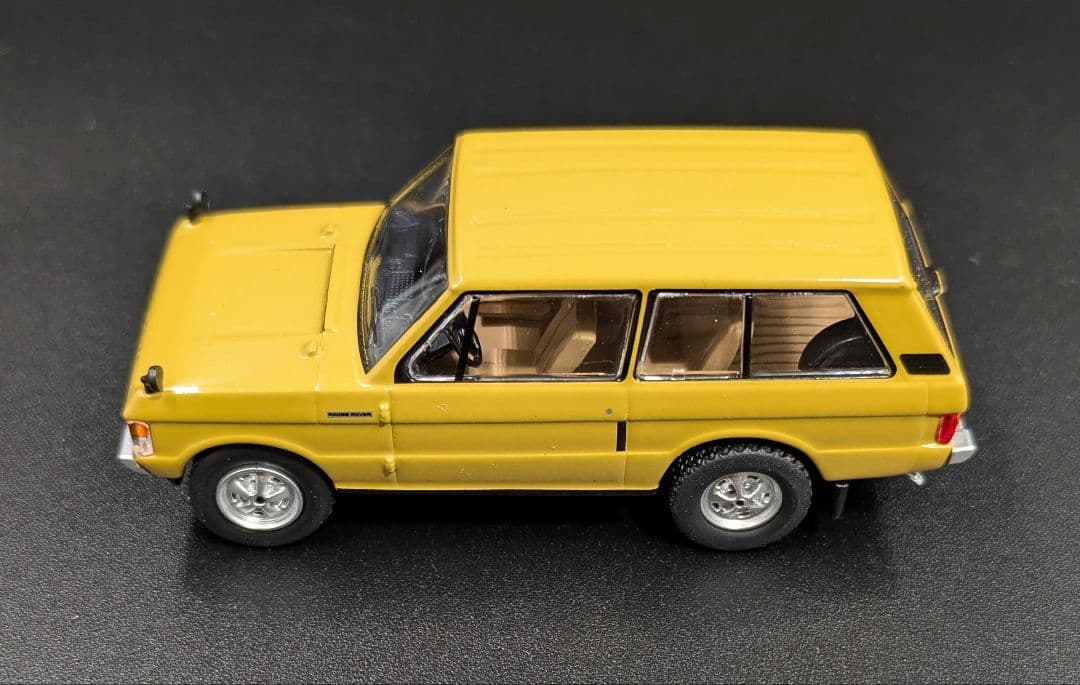 ミニカー MINI GT Range Rover 1971 Bahama Gold 495