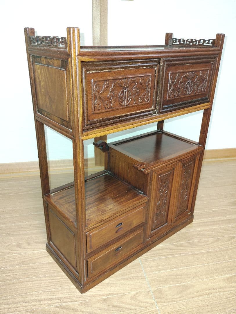 木製彫刻収納棚 引き出し2つ