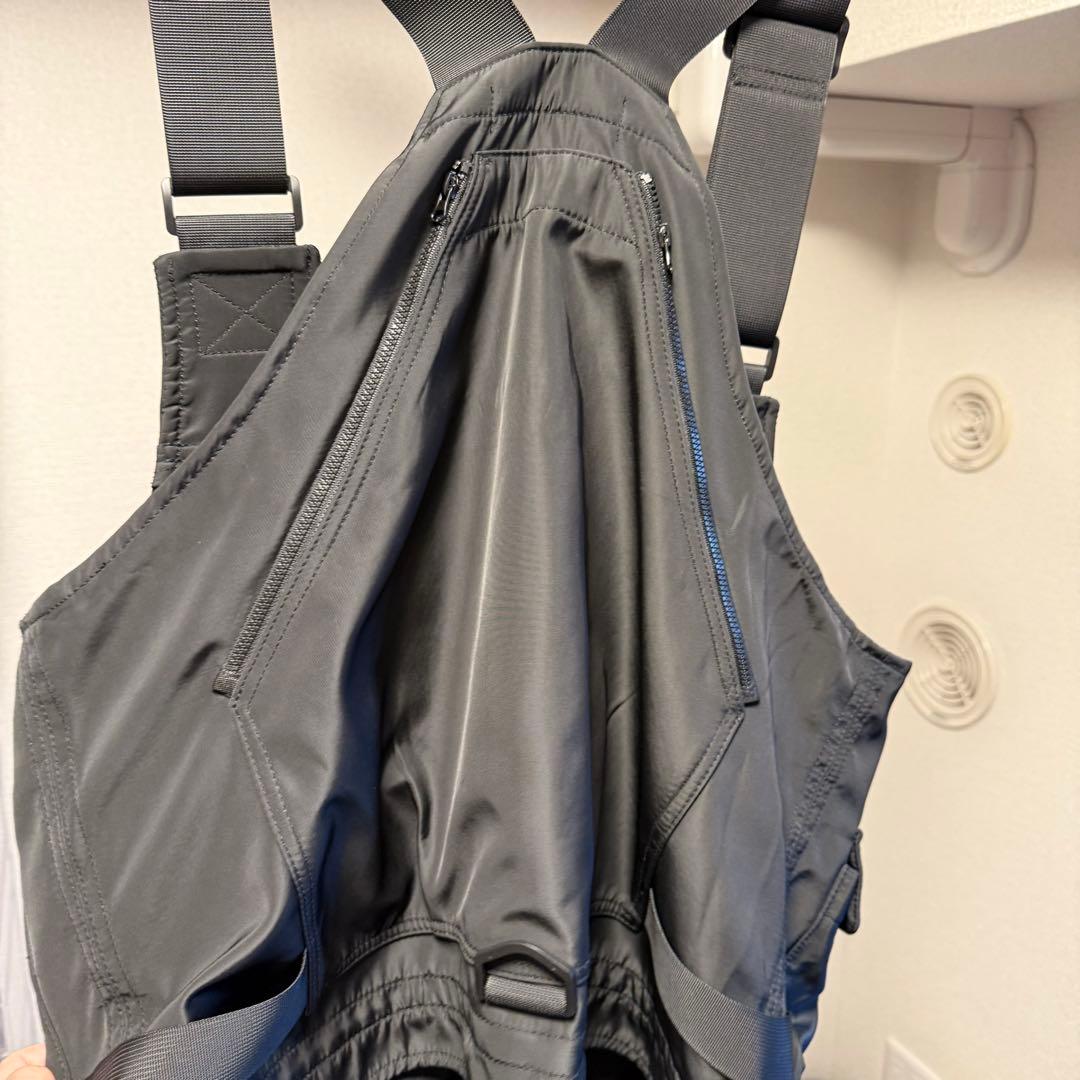 ARULE ブラック フィッシングベスト