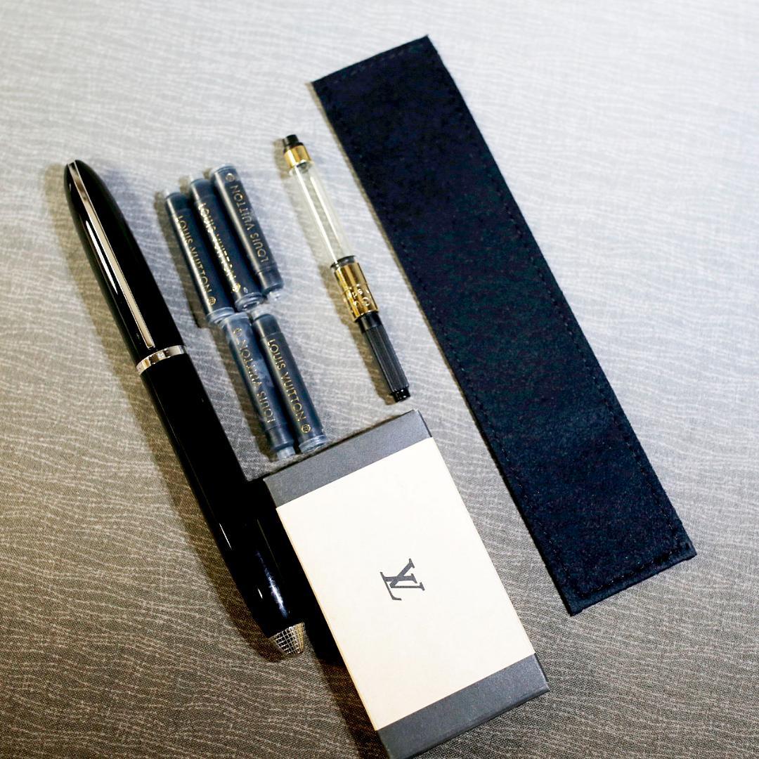 【レア美品 送料込み】ルイヴィトン 万年筆 ドックプリュム ラッカー ノワール