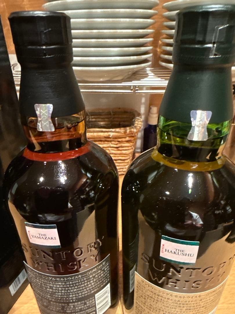 サントリーウイスキー山崎18年、白州18年　各1本