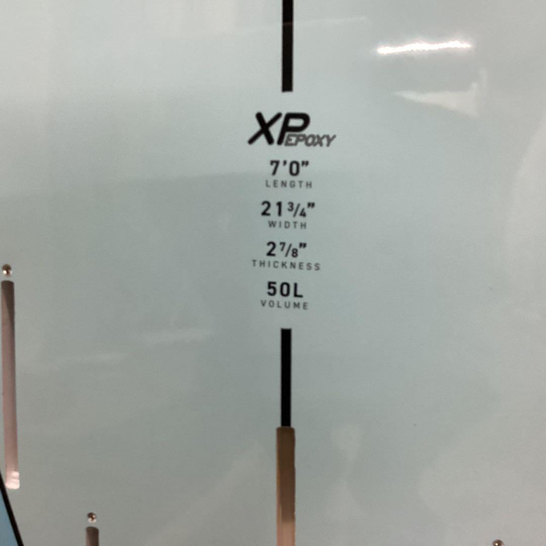 新品格安オーシャン＆アース非常に乗りやすいハッピーアワー7’0EPSフィン付