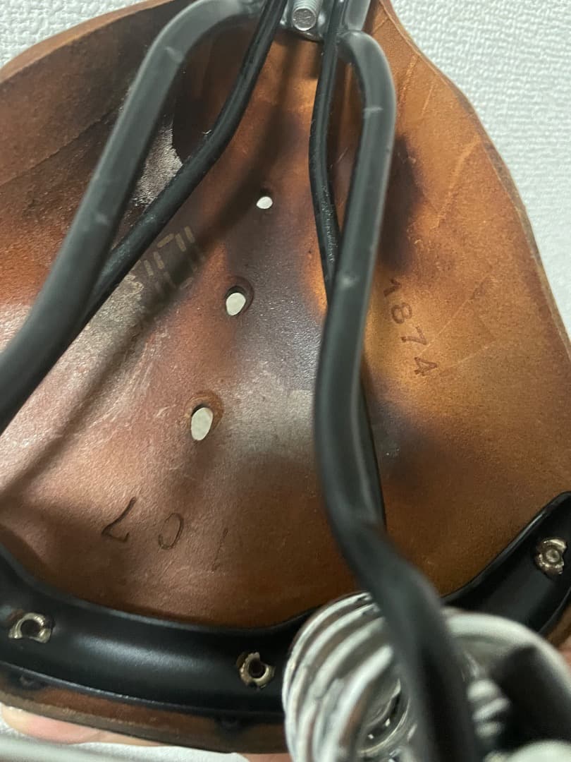 【美品】BROOKS B67 レザーサドル ハニー ブルックス