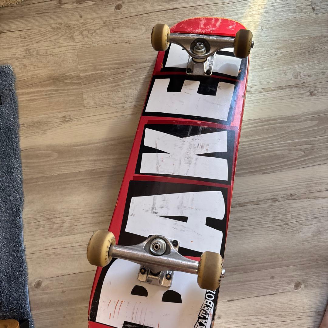 スケートボードコンプリート BAKER 8.0