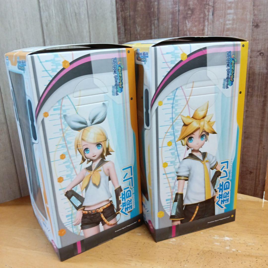 SEGAプレミアムフィギュア『鏡音リン』『鏡音レン』2個セット(未開封品)