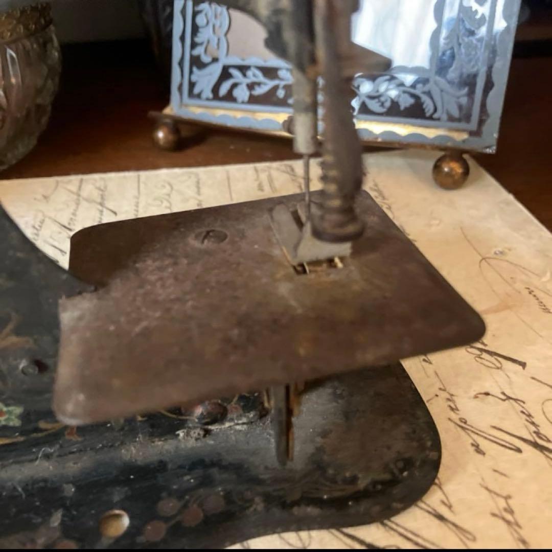 フランスアンティークトイミシン　ナポレオン3世時代　希少