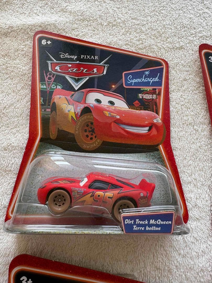 ディズニー カーズ ミニカー 6種セット マテル マックイーン ドック バーニー