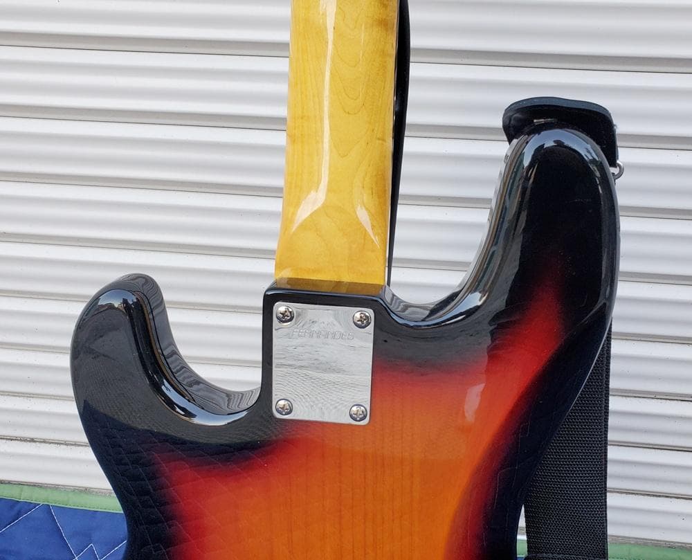 C64　美品！フェルナンデス　プレジションベース　音出しOK　ソフトケース付