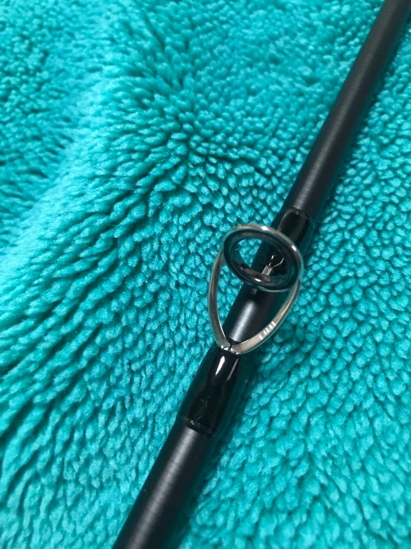 がまかつ　LUXXE コヨーテ 106MH ライトショアジギングロッド