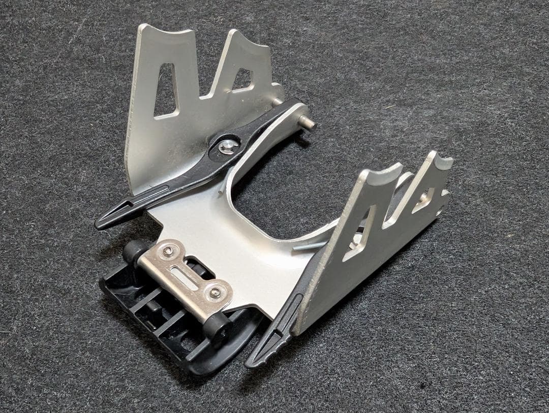 フリッチ(ディアミール) トラクションクランポン90mm ヴァイペック/テクトン