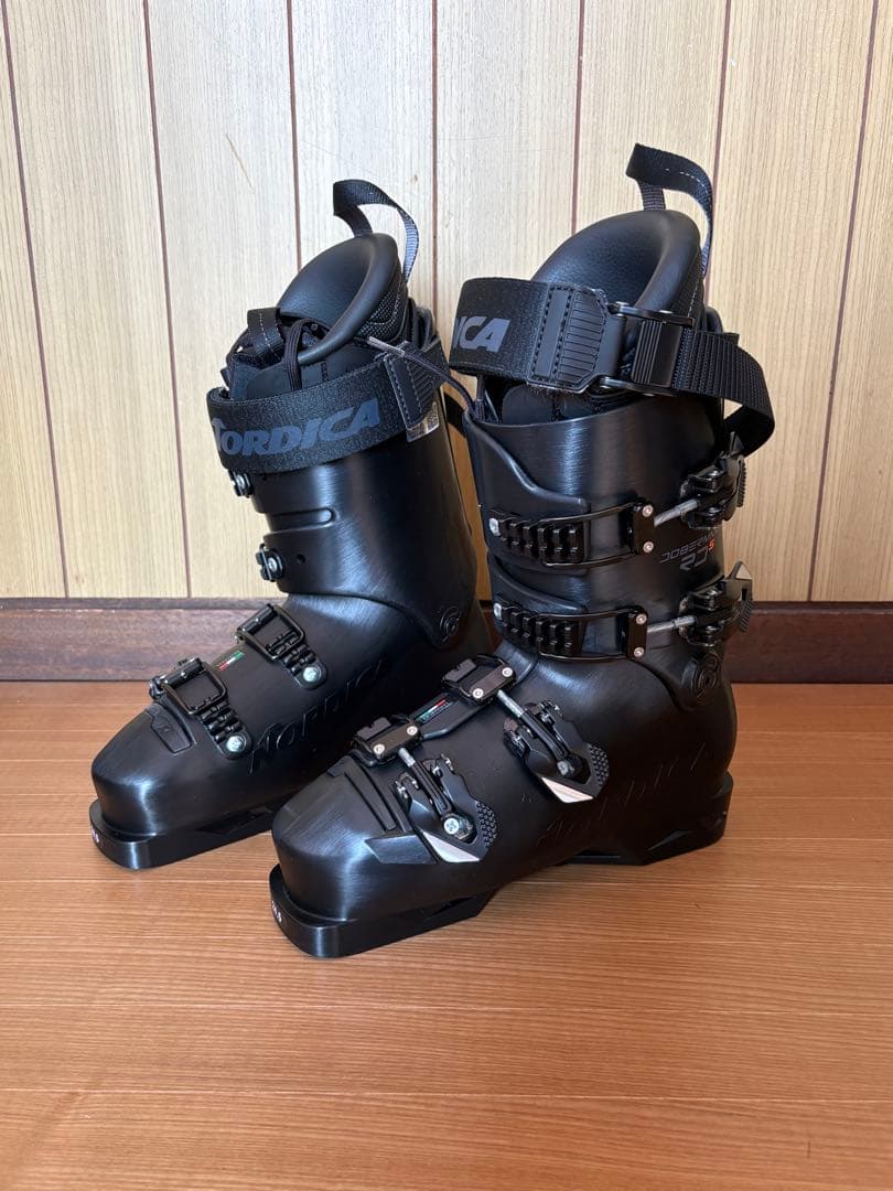 【未使用】ノルディカ ドーベルマン5RD-S 24.5cm