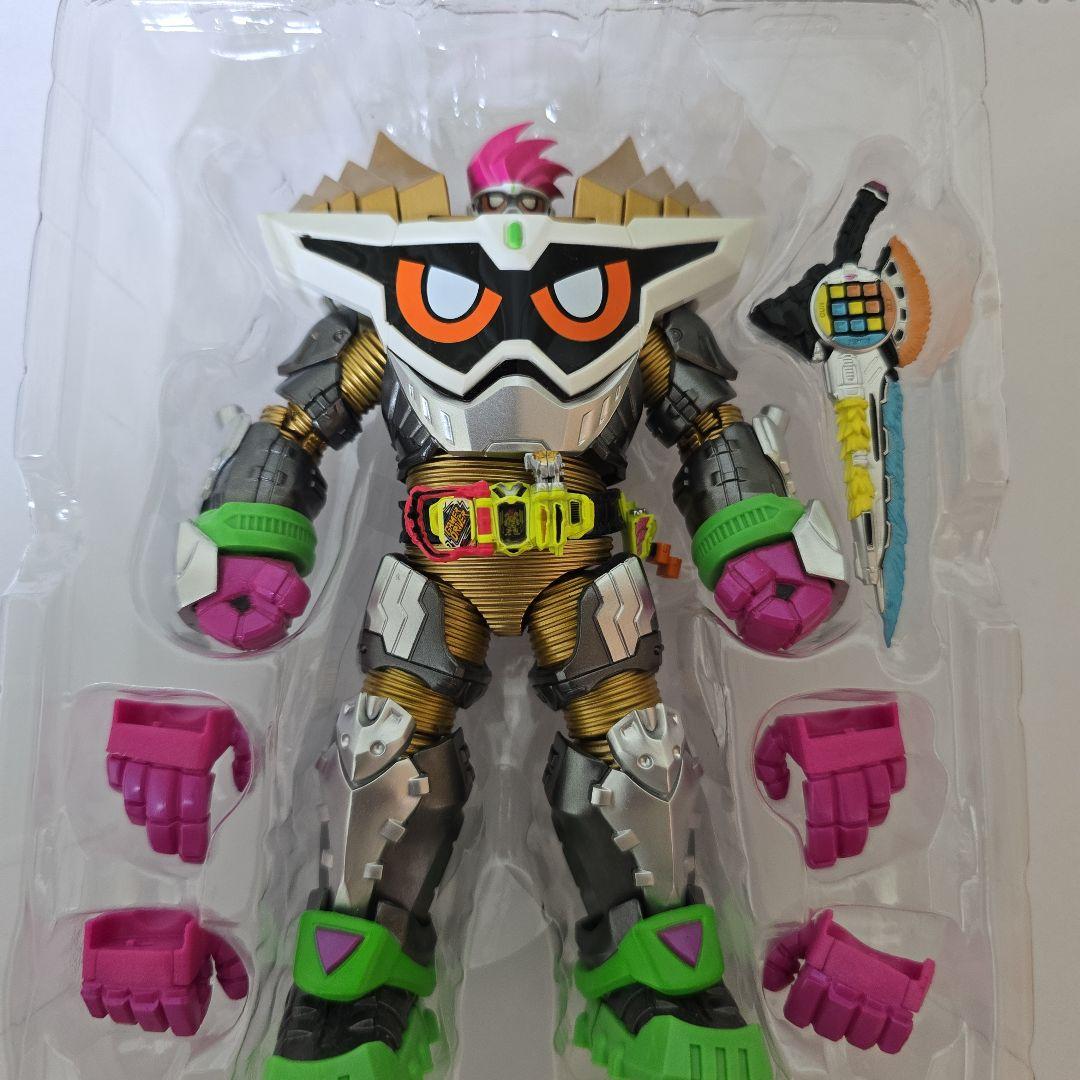 S.H.フィギュアーツ　仮面ライダーエグゼイド　マキシマムゲーマー