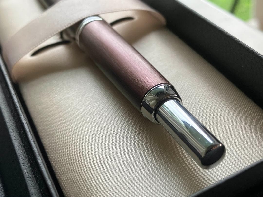 PILOT キャップレス デシモ 20カラーズ ブラウン 中字 万年筆