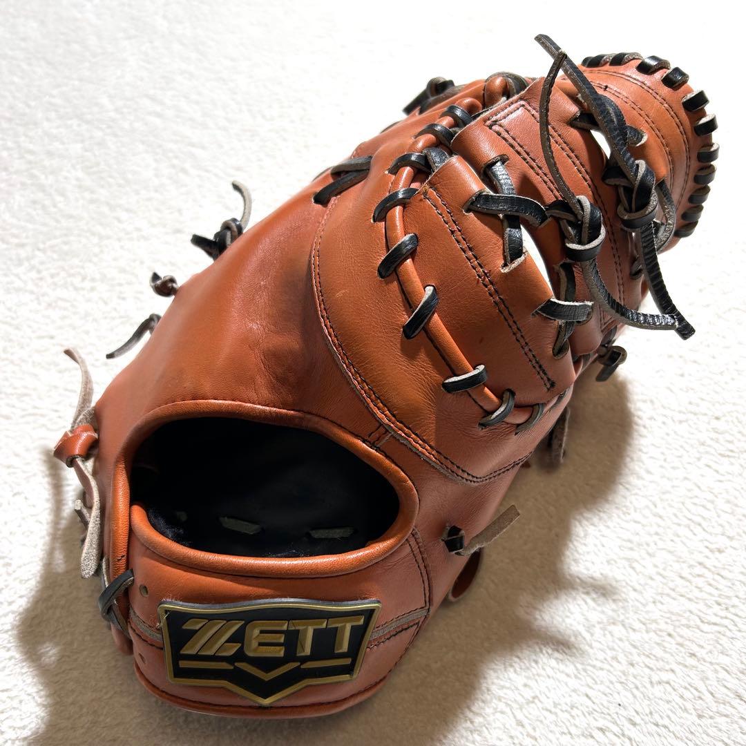 【ZETT】 ファーストミット 軟式右投げ用 Winning Road