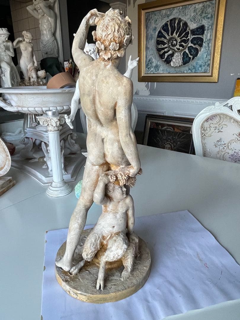 ローマ神話　バックスの像 47cm ギリシャ神話では、ディオニューソス