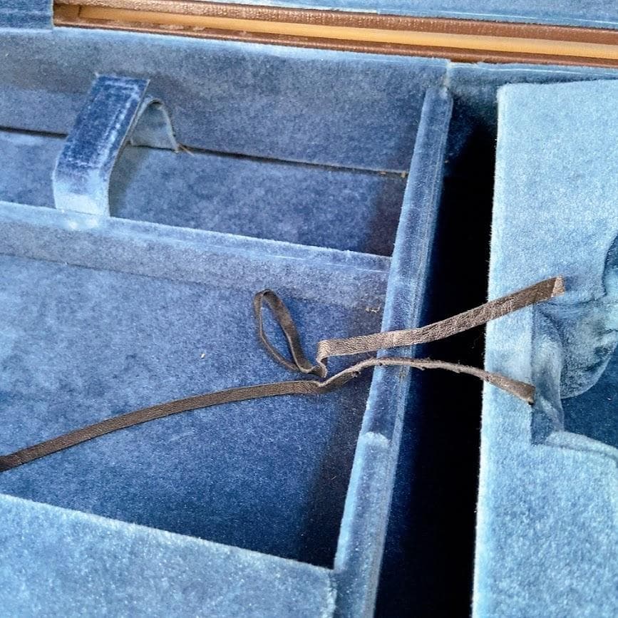 VIOLA ヴィオラケース 東洋楽器 ESPRI 弦楽器ケース 鍵付【中古品】