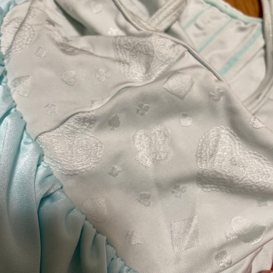 Chacott バレエレオタード 130K 水色 フリル付き