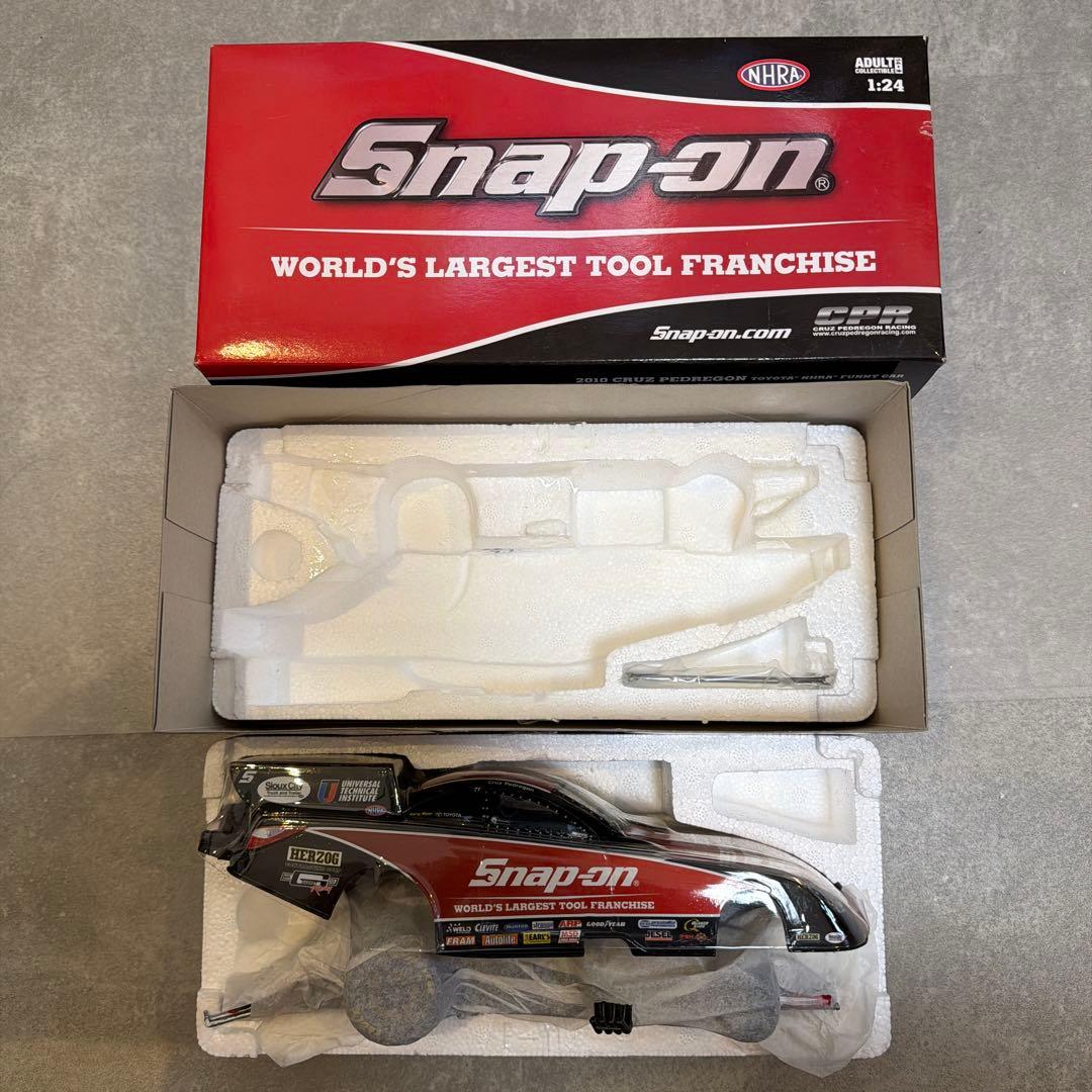 Snap-on NHRA ミニカー 1:24