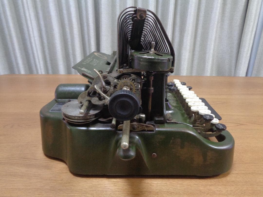 専用実働品　OLIVER No.9　オリバータイプライター　1919年製