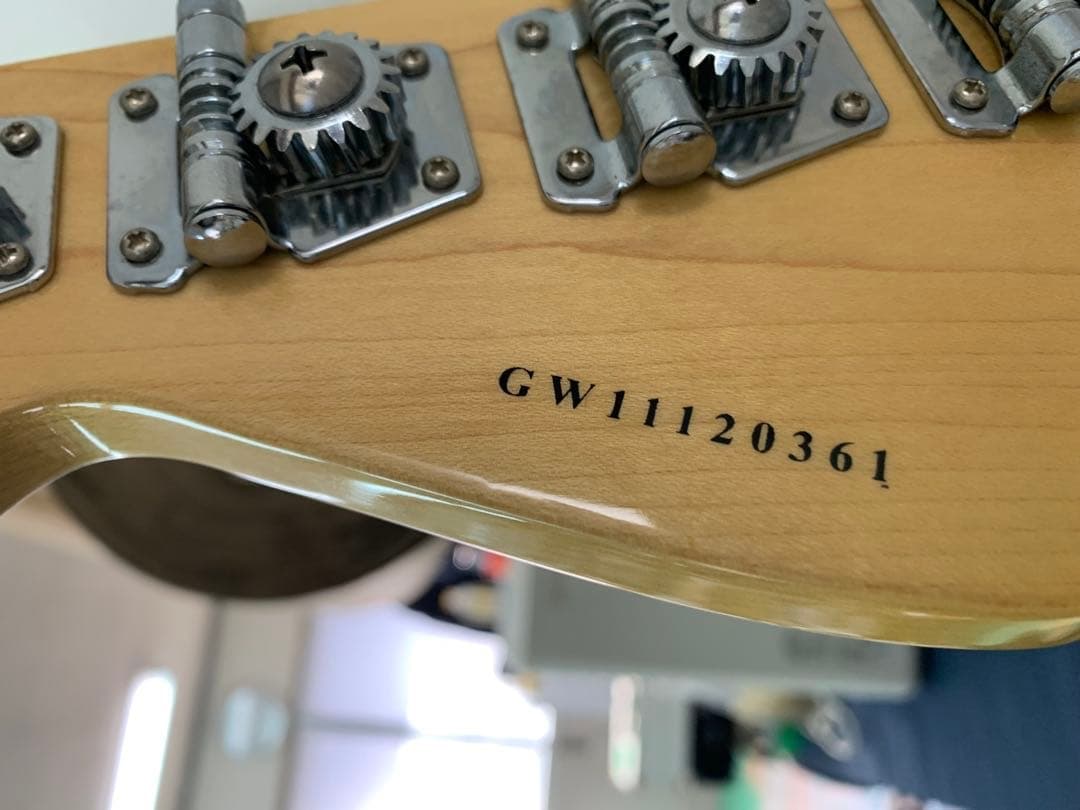 Grassroots エレキギター　ベース