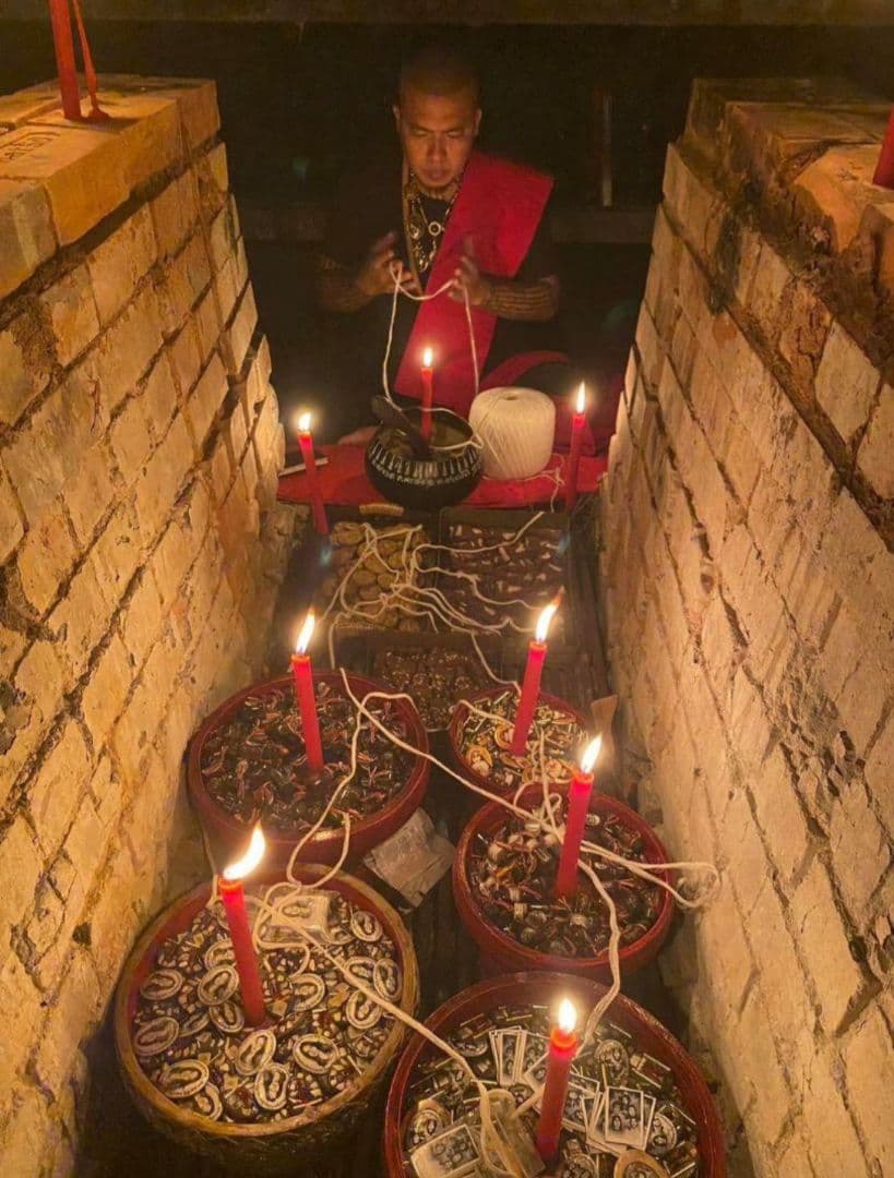 プラクルアン　お守り　招福童子クマーントーンルックロック　　幸運　金運　富　愛