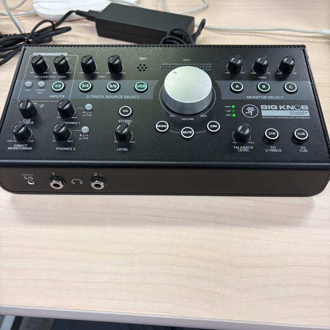 MACKIE BIG KNOB STUDIO+ モニタリングコントローラー