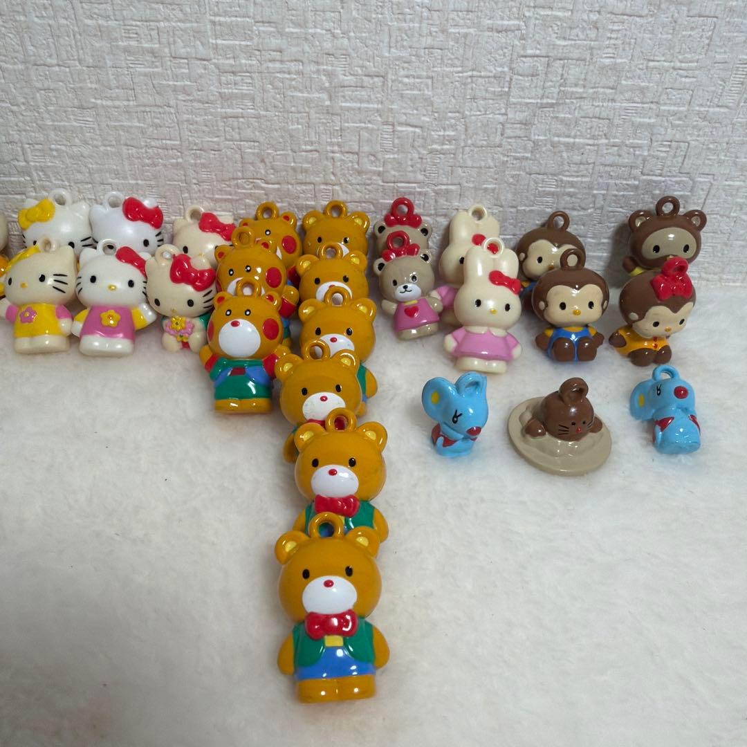 ハローキティ　レア　ワンダーカプセル❣️30個