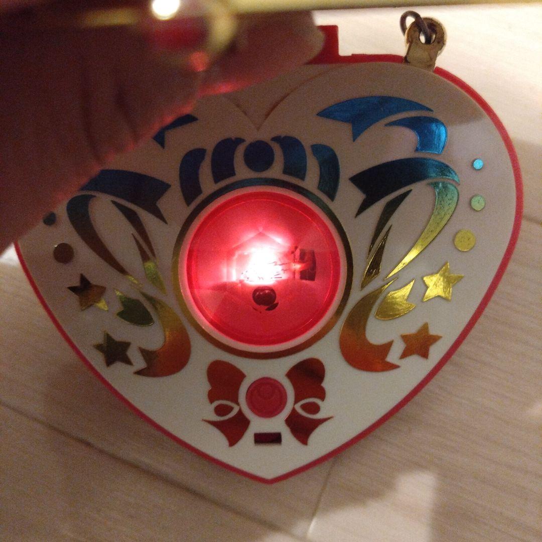 BANDAI セーラームーン　クライシスムーンコンパクト