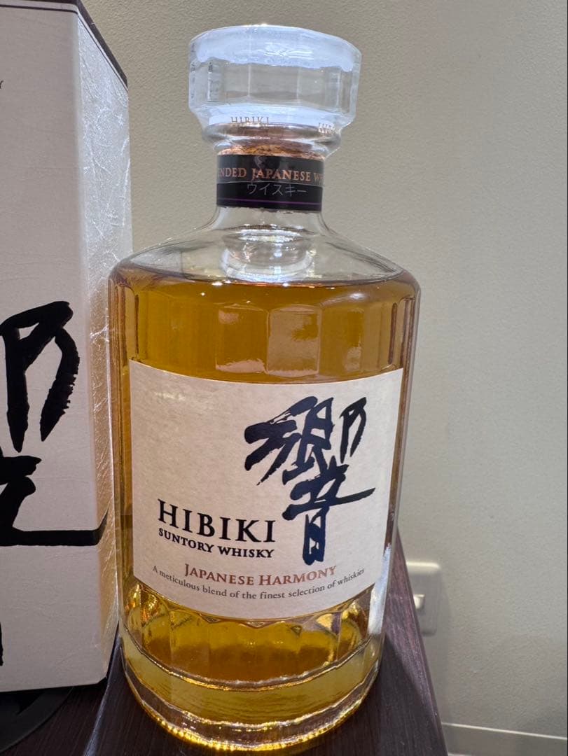 【新品】響Hibiki Japanese Harmony ウイスキー箱つき