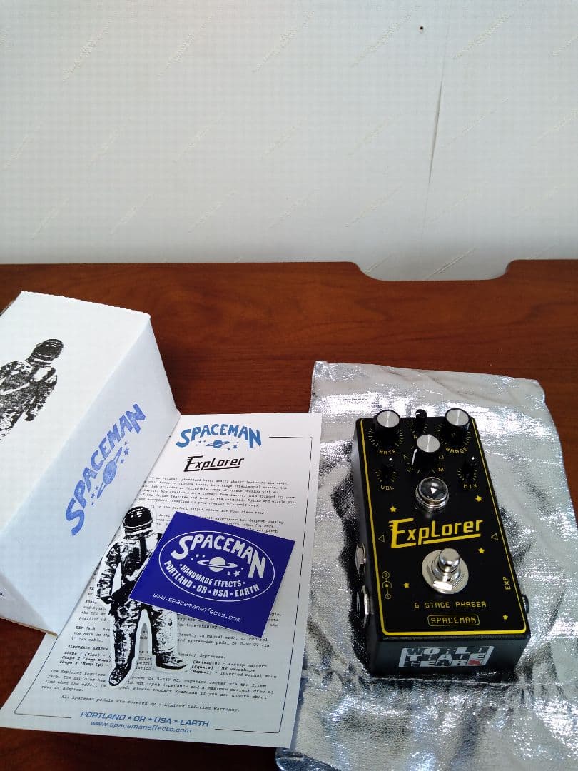 ギター Spaceman Effects / Explorer