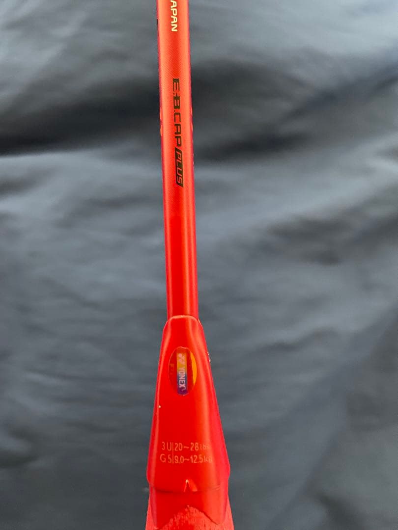 アークセイバー11pro バドミントンラケット レッド/ブラック