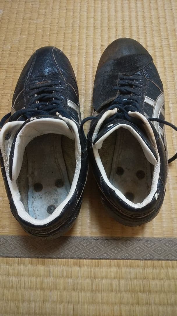 真田 裕貴　サイン入りスパイク　28cm