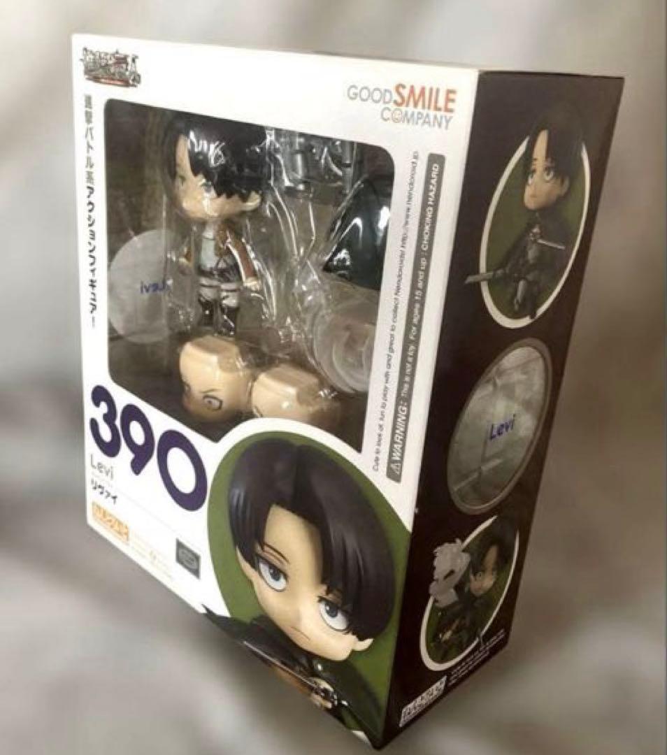 エルヴィンBRAVE-ACTフィギュア +期間限定オマケねんどろリヴァイ付き