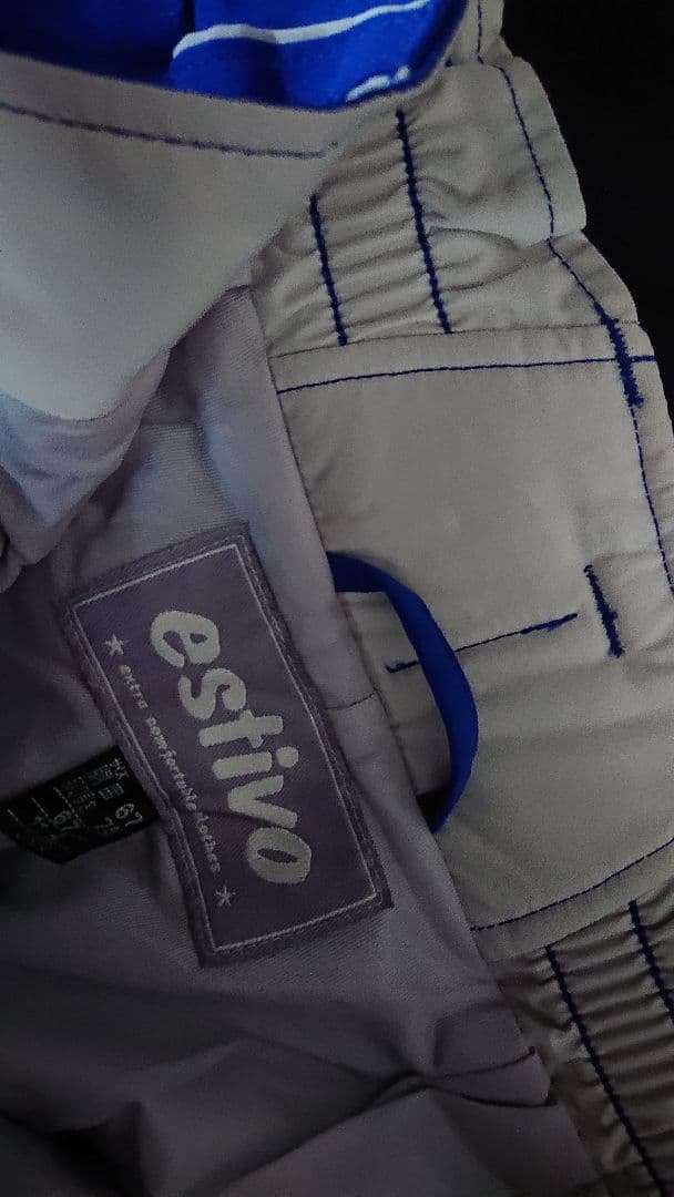 【値下げしました❗】エスティボ スキーウェア Lサイズ