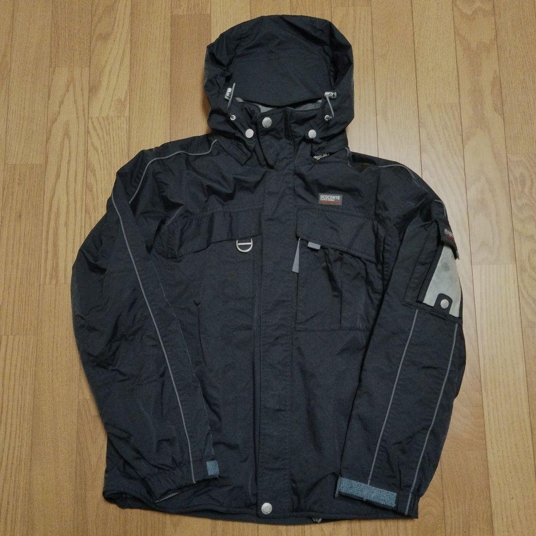 【良品】DESCENTE　スキーウェア　M　ジャケット