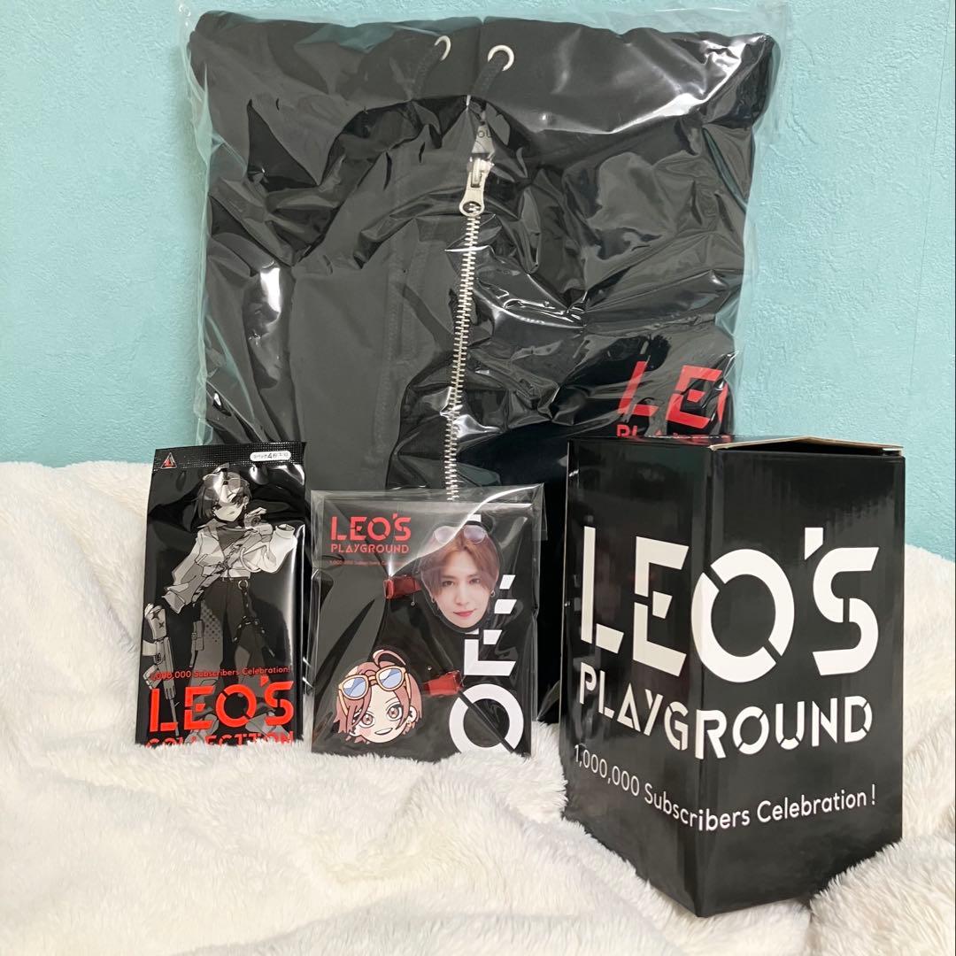 LEO 山田涼介　パーカー　タンブラー　ヘアクリップ　ビジュアルカード