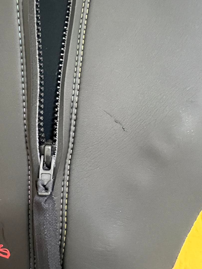 ディーラーDOVE国産高級ウェットスーツ