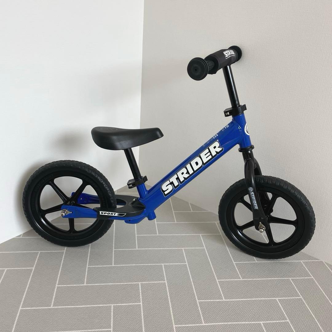 ストライダー スポーツモデル 12インチ キックバイク バランスバイク ブルー