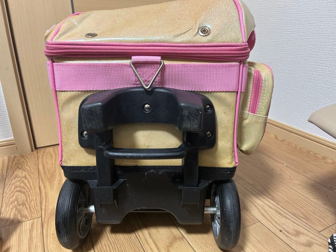 ボウリング　ハローキティ2ボールカート