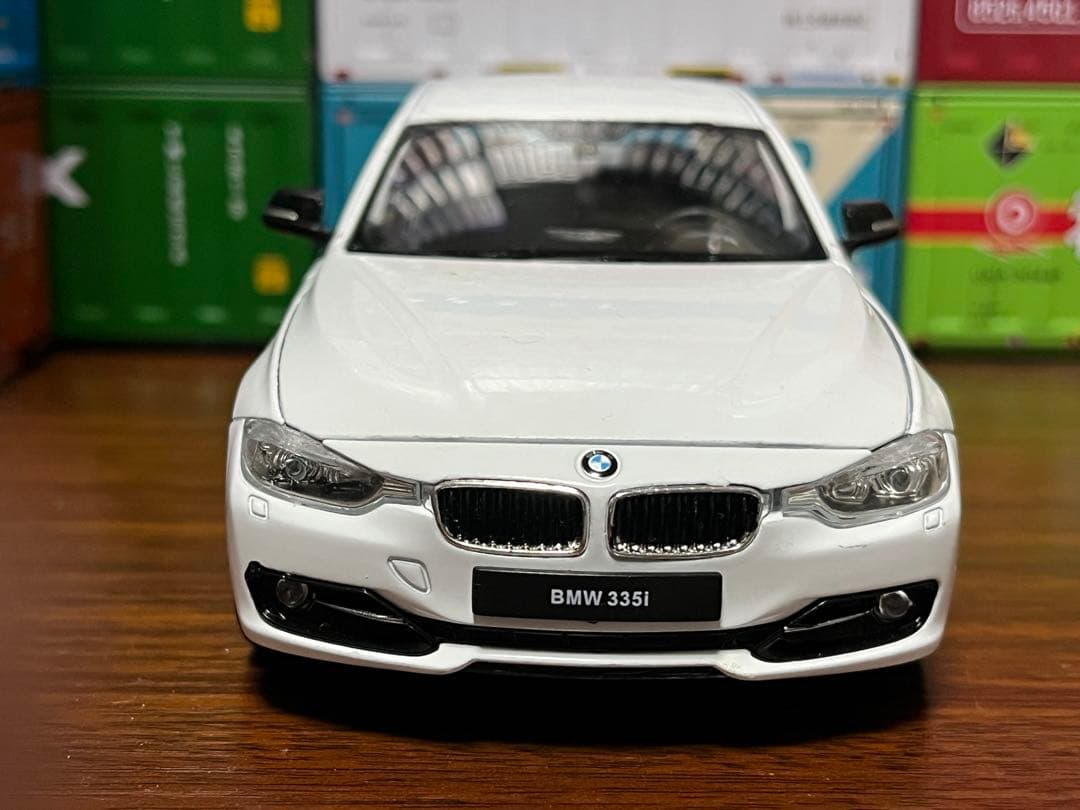 WELLY 1/24 ポルシェ 911 1/24  335i