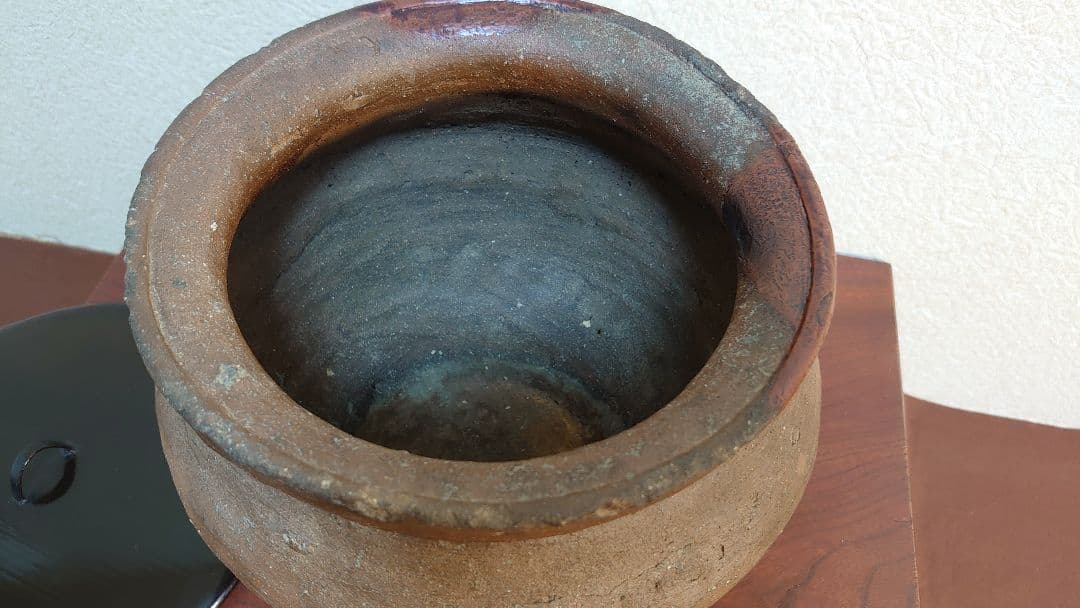 越前焼　茶道具　アンティーク陶器　水指　小壺　飾壺　漆器蓋　鎌倉　金沢茶会　１客