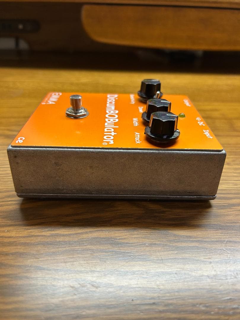 ギター EMMA Discumbobulator