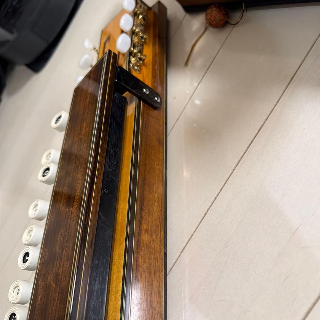 極美品　大正琴　菊八重　F 280 S ハードケース付き