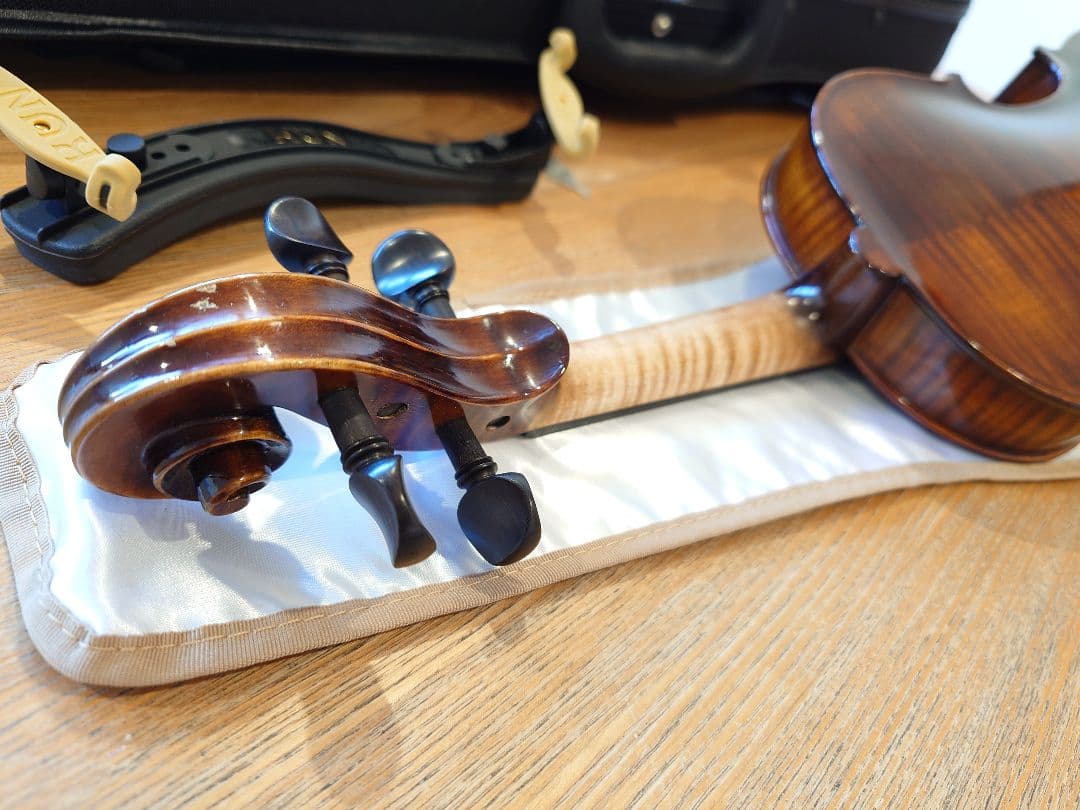 ハロルド・ロレンツ バイオリン 本体 ブラウン色 フルサイズ
