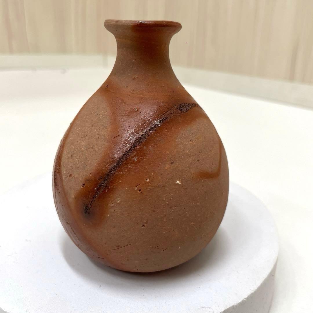 #XG251 陶芸家・酒器・備前焼・伊勢崎紳・緋襷・徳利・共箱・栞付