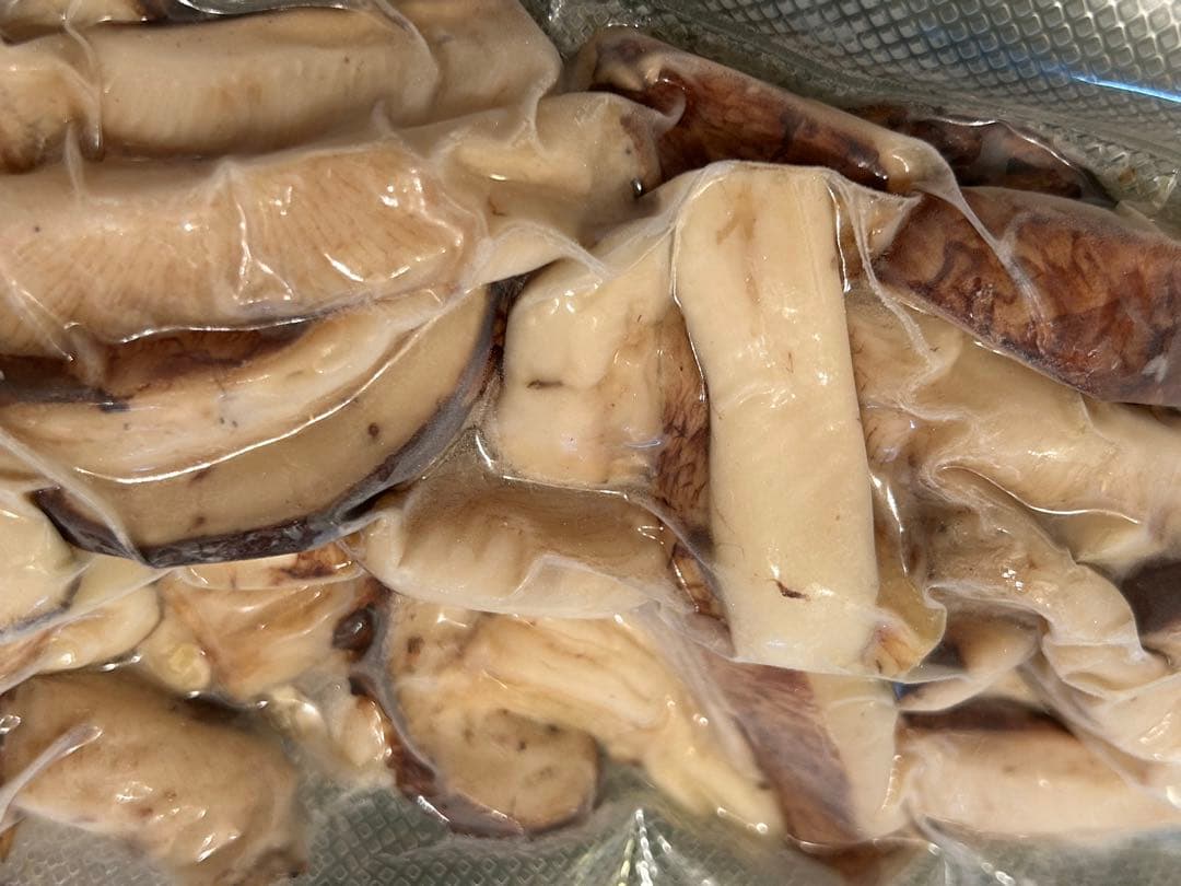 ☆信州産松茸☆松茸ご飯等に☆訳あり品☆冷凍松茸大容量！☆380グラム☆国産松茸☆